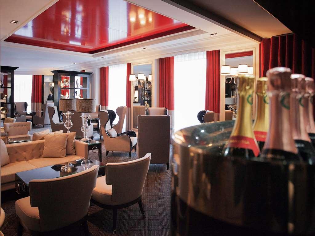 Park Hotel Grenoble - Mgallery ภายนอก รูปภาพ